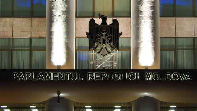 Парламент Молдовы одобрил выход из соглашения о создании СНГ